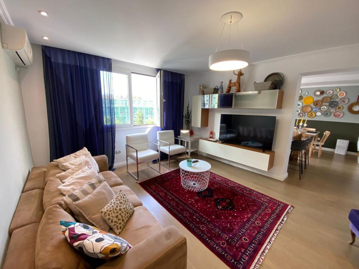 Cozy & Stylish Apartment Tirana Esterno foto